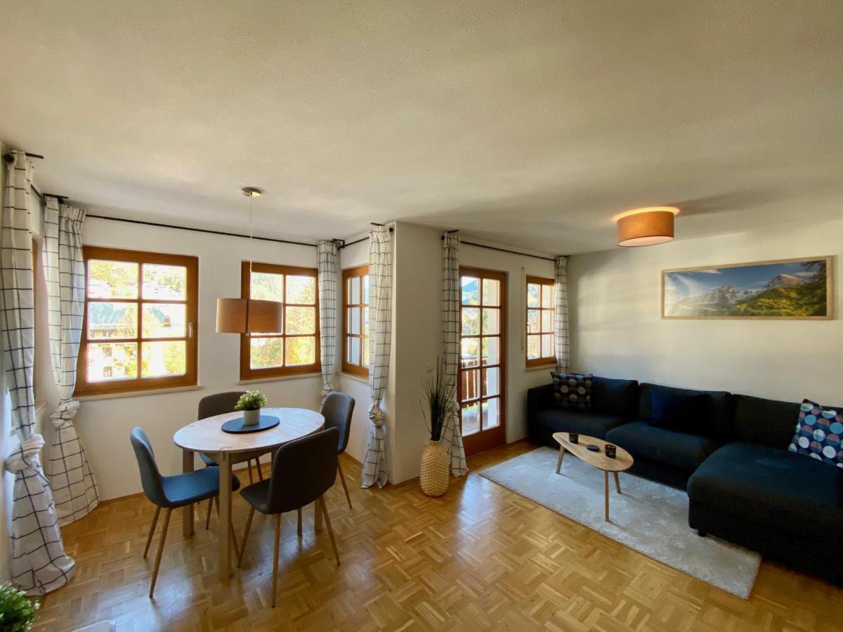 Ferienwohnung Fuesin เบิร์ชเทสกาเดน ภายนอก รูปภาพ